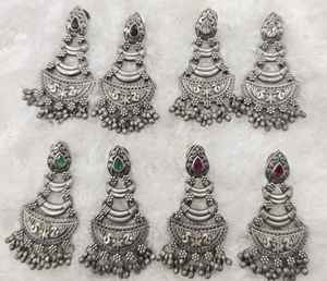 OM Fashion Studio Boucles d'oreilles en argent allemand oxydé traditionnel Femme Léger Classique Bijoux de mode ethnique Argent antique - Product Image 6