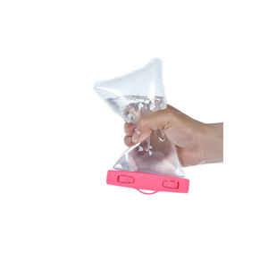 Pochette étanche universelle en silicone vert pour téléphone portable, idéale pour la natation et la plongée - Product Image 4