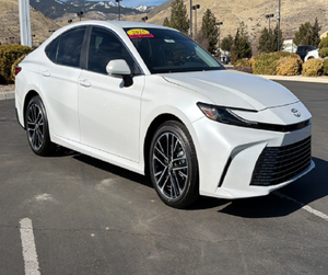 Camry XLE Sedán 2025 USADO con Bajo Kilometraje, Construcción de Plástico y Acero de Grado Industrial, Personalizable ODM, LISTO PARA ENVIAR - Product Image 5