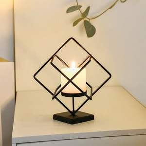 Portavelas de Metal Morado con Diseño de Pergamino, Centro de Mesa de Lujo para Bodas, Decoración Moderna para el Hogar, Adorno de Escritorio, Acabado Artístico de Hierro - Product Image 4