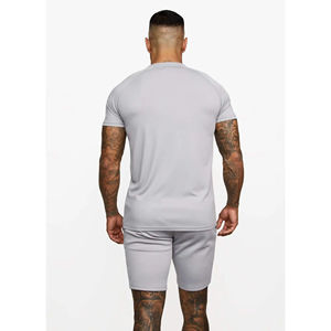 Última moda de verano, conjuntos cortos informales para hombre, camiseta y pantalones cortos con cintura elástica, estampado de Color sólido, tarifa al por mayor, OEM personalizado - Product Image 5