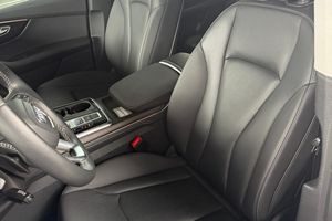 AUDI Q8 PREMIUM PLUS ปี 2023 สภาพดีเยี่ยม พร้อมส่ง - Product Image 5