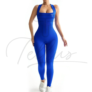Conjunto de Yoga Casual de Invierno para Mujer, Ropa Deportiva de Algodón/Bambú Antibacteriana, Costuras Sólidas, Cintura Media, Largo hasta la Rodilla - Product Image 1