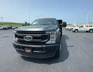 Camión con Plataforma Elevadora Automática AT37G de 37 pies para Ford F-550 2020, Usado para Exportación, Bajo Kilometraje - Product Image 2