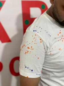 Camiseta de serigrafía de algodón pesado Logo en blanco para diseño de peso pesado 240GSM Puff Print camisetas de hombre de gran tamaño - Product Image 3