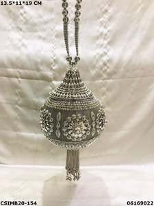 Bolso de mano de metal de diseño hecho a mano para mujer con hermoso patrón de piedra elegante monedero de noche para fiestas - Product Image 6