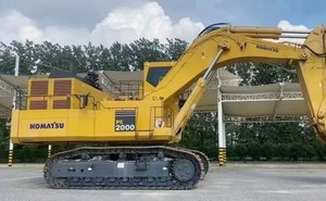 Excavadora Komatsu PC2000 de alto rendimiento para aplicaciones de minería y construcción Buenas condiciones de trabajo horas bajas - Product Image 2