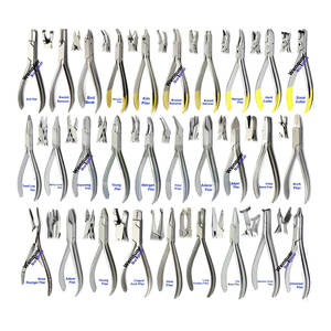 Pince orthodontique professionnelle pour le pliage de fils et la formation de boucles pour appareils dentaires, fabrication de pointe par Wenquar - Product Image 1