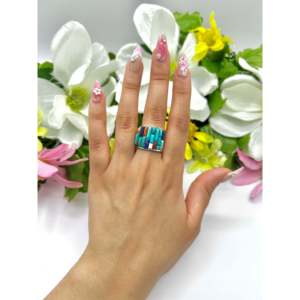 Anillo Artesanal Navajo, Coleccionable, con Múltiples Piedras y Plata de Ley, Talla 6.75 - Product Image 5