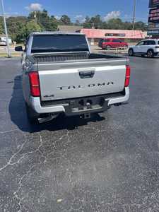 Toyota Tacoma TRD Sport 2024 Usada con Tracción en las 4 Ruedas - Product Image 3