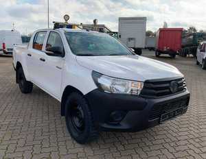 Hilux FWD d'occasion 2022-2023, sièges en cuir blancs, automatique, 5 places, phares LED, régulateur de vitesse, caméra de recul 360°, Japon - Product Image 1