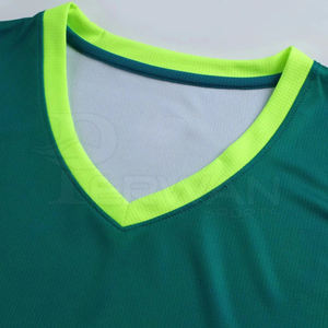 100% polyester matériel de haute qualité meilleure conception personnalisée vêtements de sport de plein air uniforme de basket-ball - Product Image 2