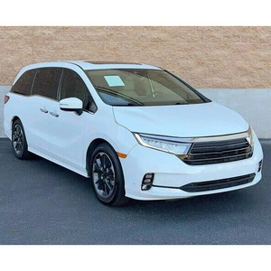 Honda Odyssey EX L d'occasion, 8 places, véhicule de luxe conçu pour les familles, les sociétés de tourisme et les concessionnaires automobiles d'exportation dans le monde entier - Product Image 2