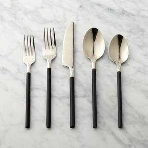 Ensemble de couverts finis argentés en acier inoxydable de nouvelle conception avec poignée noire pour la vaisselle de mariage à la maison ensemble de couverts - Product Image 1