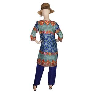 Women's Printed Lawn 2 Pcs <b>Stitched</b> Suit - Royal Blue - Product Image 4