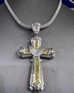 Collier en argent plaqué rhodium de luxe avec pendentif croix orthodoxe serti de moissanite jaune, style hip-hop diamant, pour cadeau de fête - Product Image 2