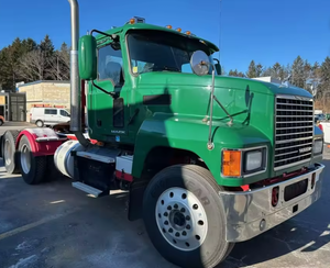 Fleet Grade Cargo Transport Truck Semi Truck Day Cab Vehicle Manufactured for High Mileage Highway Use vehicle <b>container</b> - Product Image 3