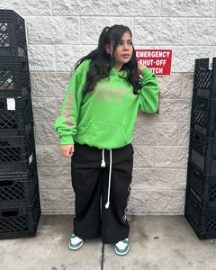 High Quality 100% Cotton Streetwear Heavy Weight Men Hoodie No String Custom <b>Raw</b> Hem Cropped Hoodie with Screen Print - Product Image 2