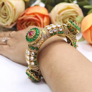 Pulseras de latón chapadas en oro de diseño, de calidad premium, abribles, para bodas, compromisos y fiestas, para mujeres. - Product Image 1