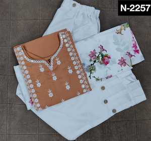 Vêtements ethniques indiens en coton prêt à l'emploi avec broderie Kurtis de travail avec pantalon et Crape avec ensemble dupata imprimé numérique - Product Image 5