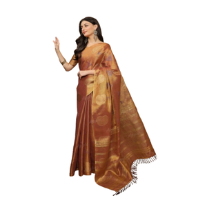 Elegante Sari de seda viscosa de albaricoque Dola con tejido de Zari dorado y Pallu de contraste perfecto para bodas y uso festivo - Product Image 4