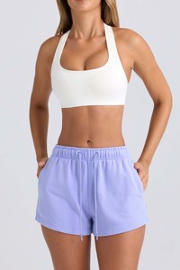 Pantalones cortos de chándal de tiro medio para mujer Periwinkle personalizados de alta calidad con bolsillos, pantalones cortos de gimnasio suaves y transpirables de cintura alta para mujer - Product Image 5
