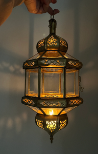 โคมไฟแขวนดีไซน์แบบโมร็อกโกทองเหลืองโบราณที่หรูหราผู้ถือเทียนเซรามิกสำหรับการตกแต่งภายในบ้านหรูหราการตกแต่งห้องนั่งเล่น - Product Image 4