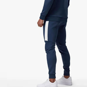 Survêtements d'hiver pour hommes tendance - Logo personnalisé OEM, 100% coton molletonné respirant, couleurs et tailles personnalisées - Product Image 5