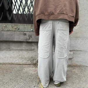 Pantalones de chándal acampanados de peso pesado con logotipo bordado personalizado para hombre, pantalones de chándal holgados de lavado ácido Vintage cosidos en bruto para hombre - Product Image 4