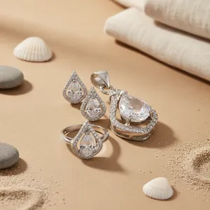 Ensemble de bijoux en argent 925 pour femmes, forme de cœur, cristal taillé en poire, collier, boucles d'oreilles, bague, élégant, hypoallergénique, mariage - Product Image 3