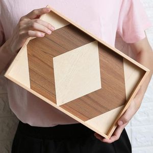 Plateau de service décoratif en bois gravé pour le Nouvel An, fait à la main, pour hôtels, mariage, Noël - Product Image 4