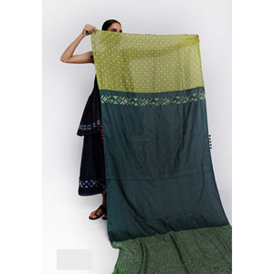 Pañuelo de Seda Vintage de Lujo AMBER 103, 100% Seda Chifón, Diseño Personalizado con Logotipo, Digital, Largo, para Primavera, Verano y Otoño - Product Image 1