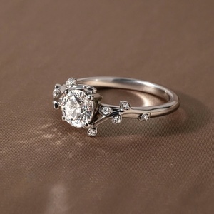 Bague de fiançailles unique avec deux diamants en forme de poire, imitation de diamant, alliance en gros - Product Image 5