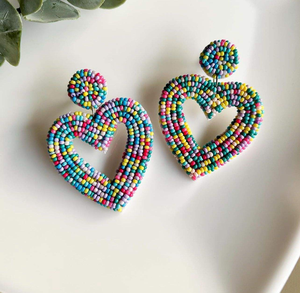 Pendientes de Cuentas con Diseño de Manzanas Bordadas a Mano, Multicolores, Personalizados y Hechos a Mano - Product Image 5