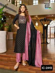 ชุดเจ้าสาวดีไซน์ใหม่ชุดผ้าเรยอนเคอร์ทิสปักลวดลายหนาพร้อมผ้าพันคอพิมพ์ลาย - Product Image 4