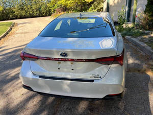 Voiture d'occasion de qualité abordable, Toyota Avalon 2021, conduite à gauche - Product Image 3