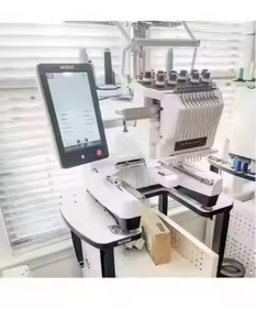 Máquina de Coser Portátil de Alta Calidad DE con Triple Aguja, 2 Cabezales, Programable, Puntada de Cadena y Cortahilos - Product Image 3