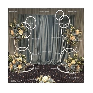 Fondo de color oro hierro de primera calidad forma redonda fondo de tamaño personalizado para uso de bodas y eventos - Product Image 2