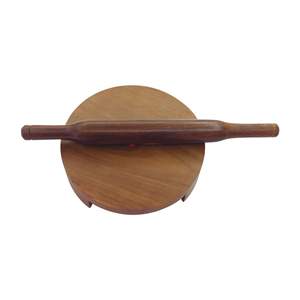 Tabla de Madera Artesanal para Amasar y Hacer Roti/Phulka/Chapati, Diseño Personalizado Ecológico - Product Image 1