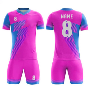 Conjuntos de camisetas de fútbol impresas con logotipo personalizado de alta calidad, nuevo diseño personalizado, uniforme de sublimación, corte automatizado para OEM - Product Image 4