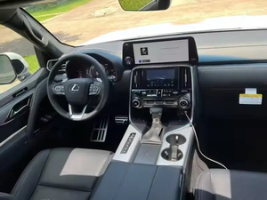 Occasion en excellent état au prix de gros - 2022 L.X 600 AWD F SPORT Handling 4 portes SUV, faible kilométrage, aucun problème mécanique, prêt à rouler - Product Image 3