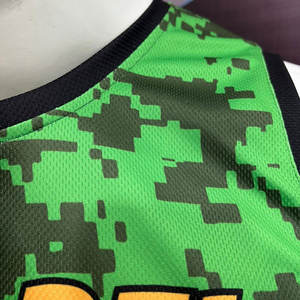 Uniforme de Baloncesto Personalizado al por Mayor de Primera Calidad con Diseño Único para Hombre/Mujer, Sublimación OEM - Product Image 3