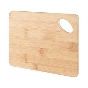 Tagliere in Bambù Personalizzato Liam, Gadget Promozionale per la Tavola - Product Image 3