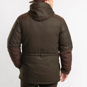 Chaqueta de concha suave cortavientos hecha a medida, chaqueta de bombardero para hombre, chaquetas cálidas con capucha para invierno con múltiples bolsillos - Product Image 3