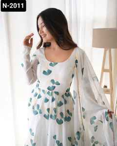 Vêtements ethniques indiens Faux Georgette solide avec robe Maxi de travail imprimée numérique avec paire Dupatta pour mariage et tenue de festival - Product Image 2