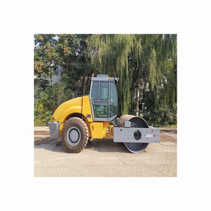 LF1000 25.0HP petit tracteur moteur puissant faible utilisation de carburant manipulation efficace équipement agricole compact moderne - Product Image 2