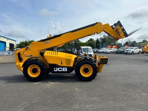 Carretilla elevadora telescópica JCB 540-140 usada de alta calidad barata a la venta - Product Image 2