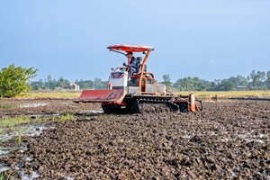 Hogico Hg รถแทรคเตอร์ยางรถแทรคเตอร์80VN 80HP ส่งตรงจากโรงงาน - Product Image 5