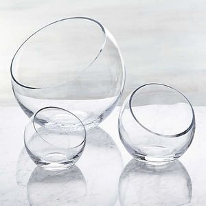 Cuenco de vidrio de lujo con detalles delicados y base resistente perfecto para cenas de lujo o entretenimiento festivo - Product Image 3