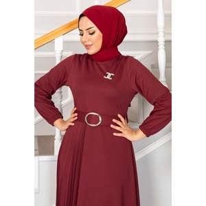 Vestido Hijab con cinturón Burdeos de Asmara estilo modesto con decoración de patrón - Product Image 3